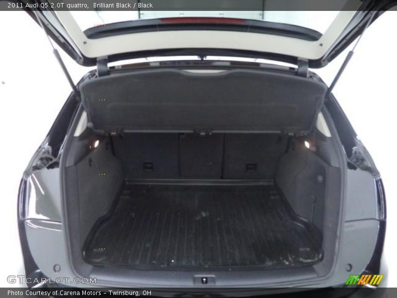 Brilliant Black / Black 2011 Audi Q5 2.0T quattro