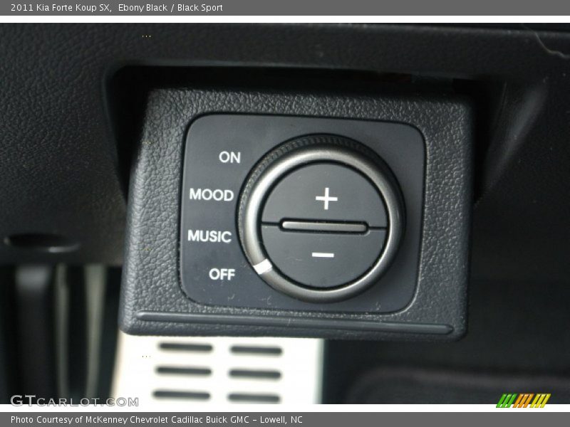 Ebony Black / Black Sport 2011 Kia Forte Koup SX