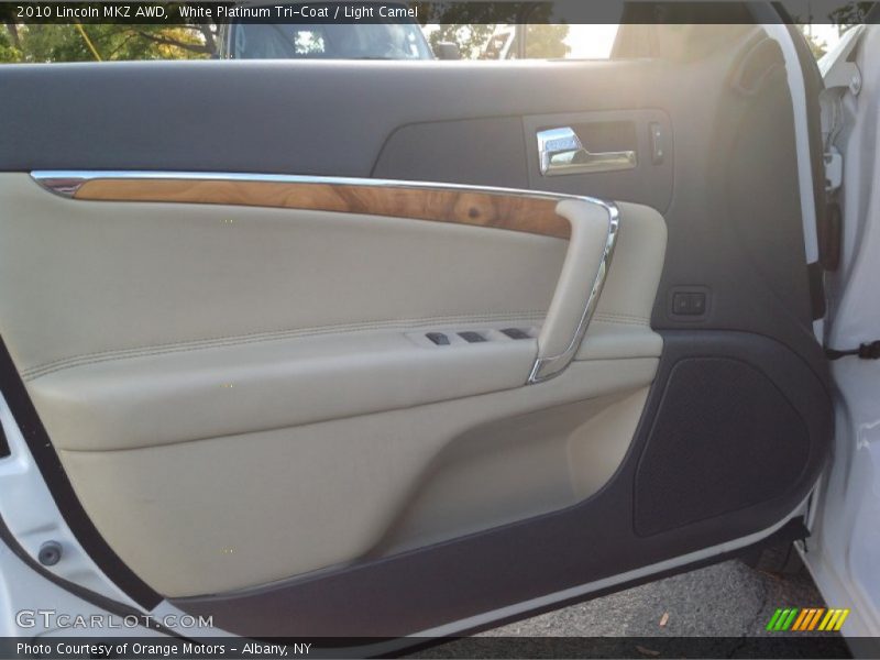 White Platinum Tri-Coat / Light Camel 2010 Lincoln MKZ AWD