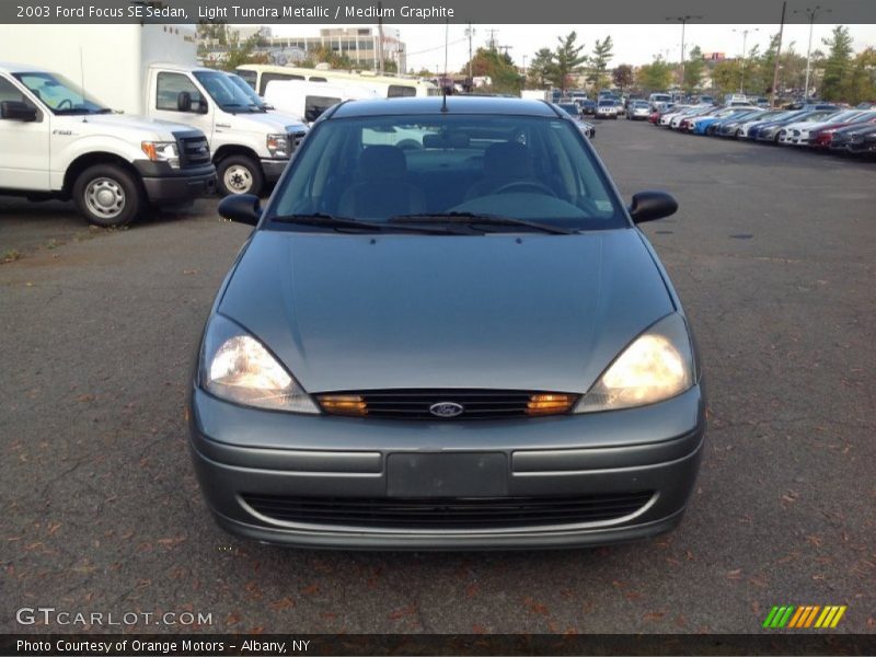 Light Tundra Metallic / Medium Graphite 2003 Ford Focus SE Sedan
