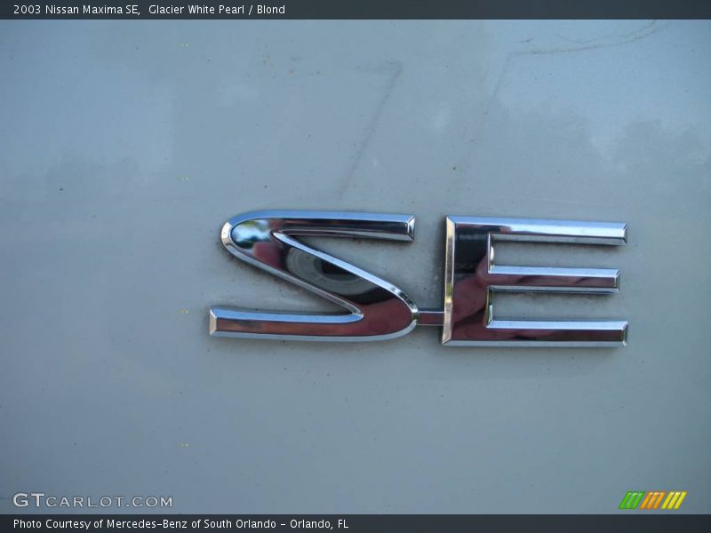 Glacier White Pearl / Blond 2003 Nissan Maxima SE