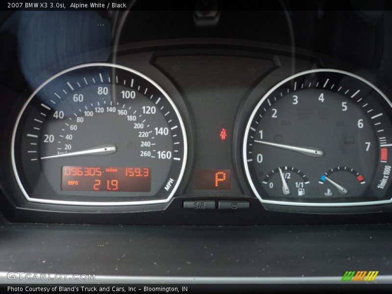 Alpine White / Black 2007 BMW X3 3.0si