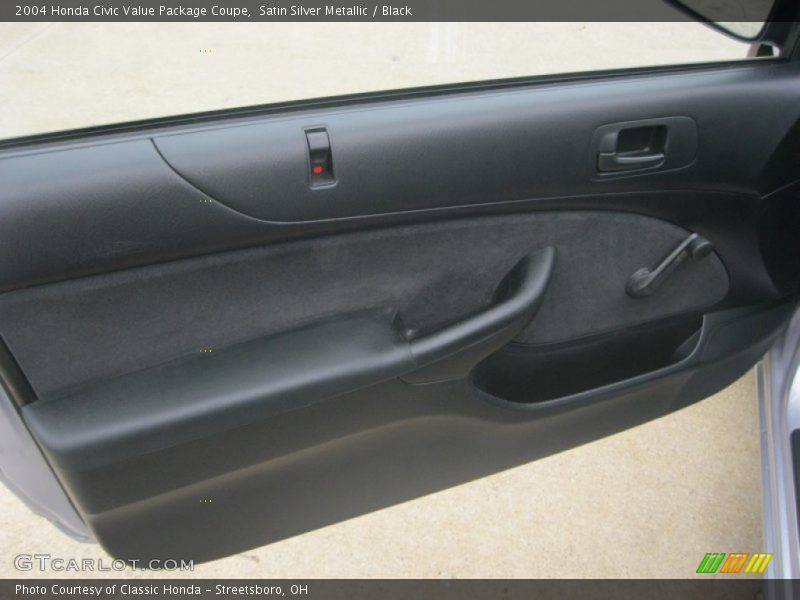 Satin Silver Metallic / Black 2004 Honda Civic Value Package Coupe