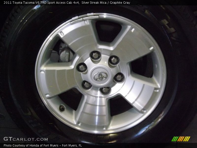 Silver Streak Mica / Graphite Gray 2011 Toyota Tacoma V6 TRD Sport Access Cab 4x4