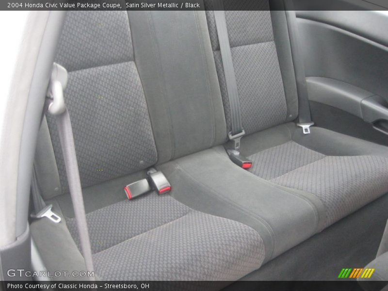 Satin Silver Metallic / Black 2004 Honda Civic Value Package Coupe