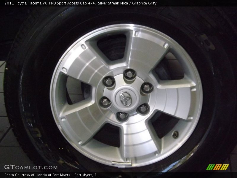 Silver Streak Mica / Graphite Gray 2011 Toyota Tacoma V6 TRD Sport Access Cab 4x4