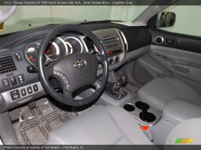 Silver Streak Mica / Graphite Gray 2011 Toyota Tacoma V6 TRD Sport Access Cab 4x4