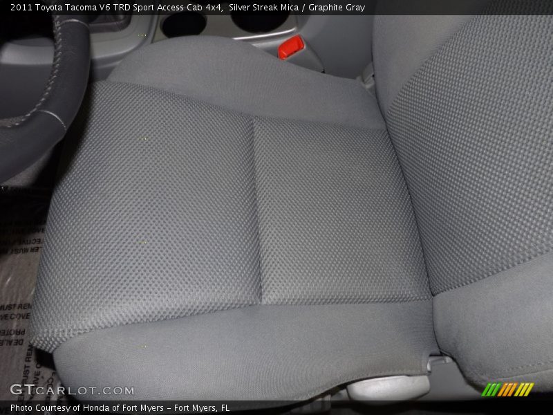 Silver Streak Mica / Graphite Gray 2011 Toyota Tacoma V6 TRD Sport Access Cab 4x4