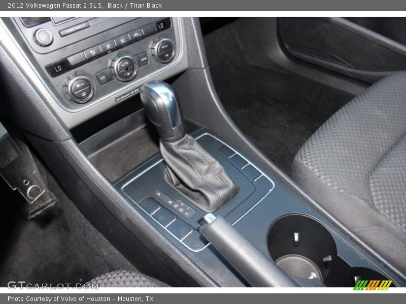Black / Titan Black 2012 Volkswagen Passat 2.5L S