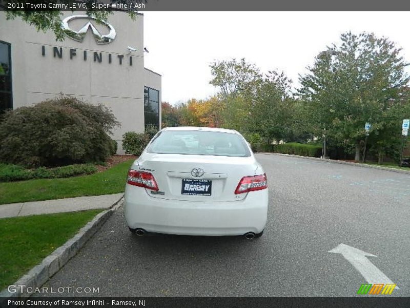 Super White / Ash 2011 Toyota Camry LE V6