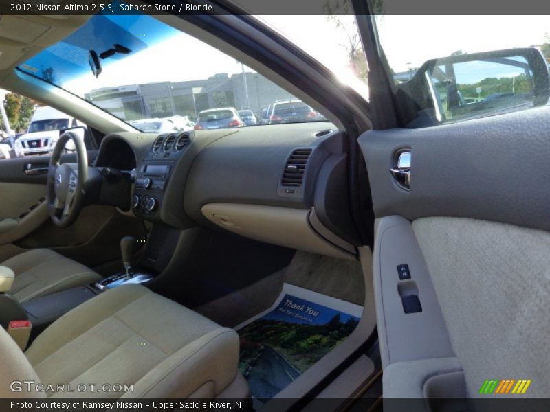 Saharan Stone / Blonde 2012 Nissan Altima 2.5 S