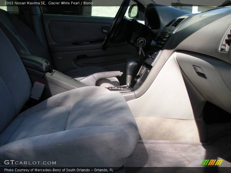 Glacier White Pearl / Blond 2003 Nissan Maxima SE