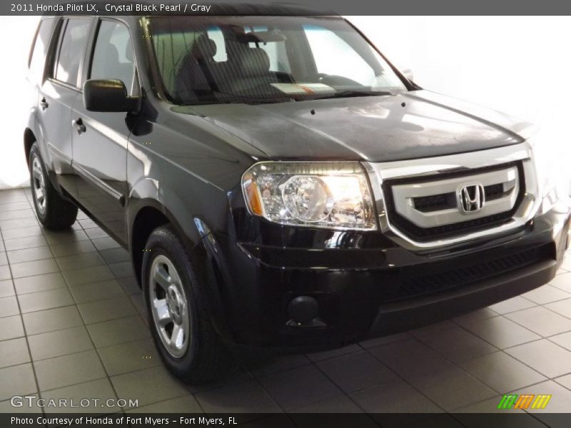 Crystal Black Pearl / Gray 2011 Honda Pilot LX