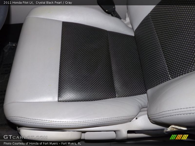 Crystal Black Pearl / Gray 2011 Honda Pilot LX