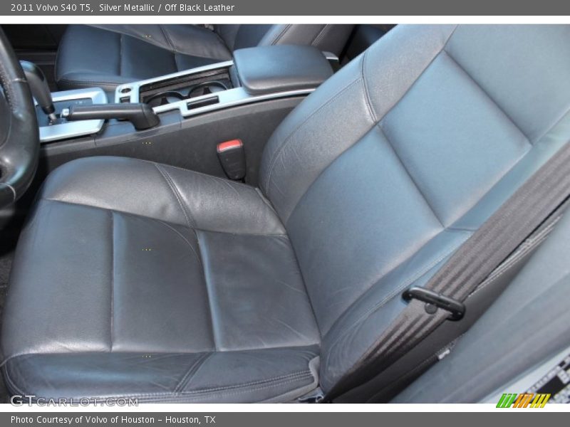Silver Metallic / Off Black Leather 2011 Volvo S40 T5