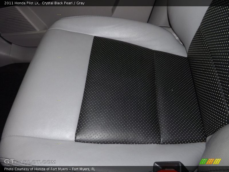 Crystal Black Pearl / Gray 2011 Honda Pilot LX