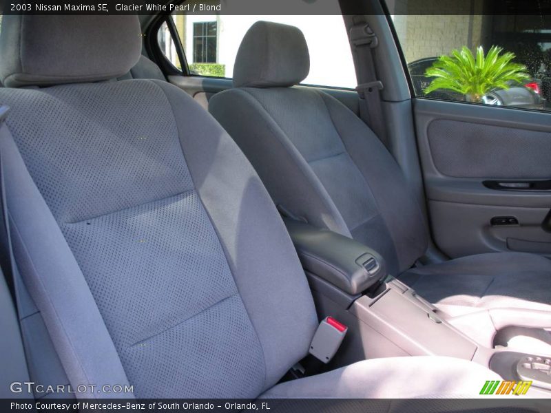 Glacier White Pearl / Blond 2003 Nissan Maxima SE