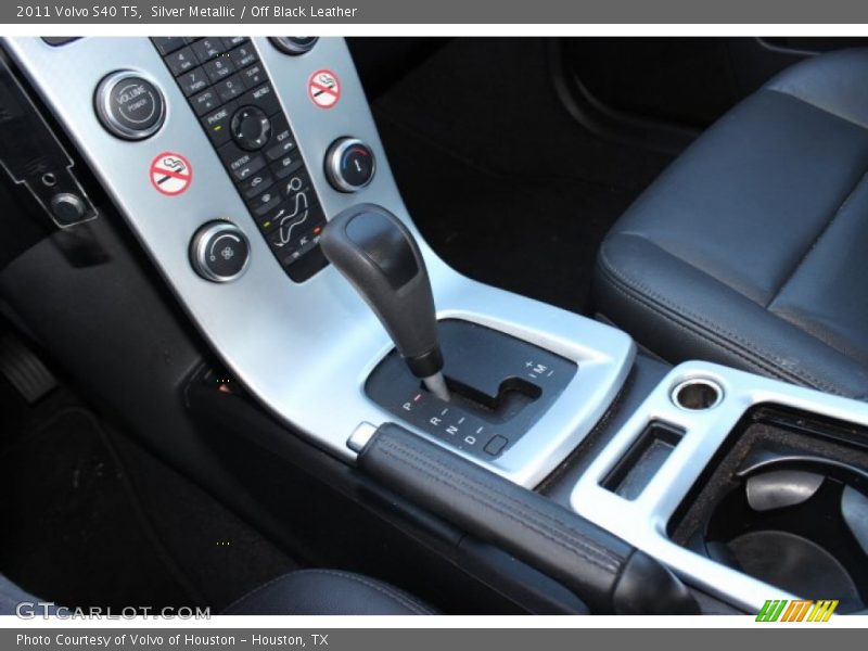 Silver Metallic / Off Black Leather 2011 Volvo S40 T5