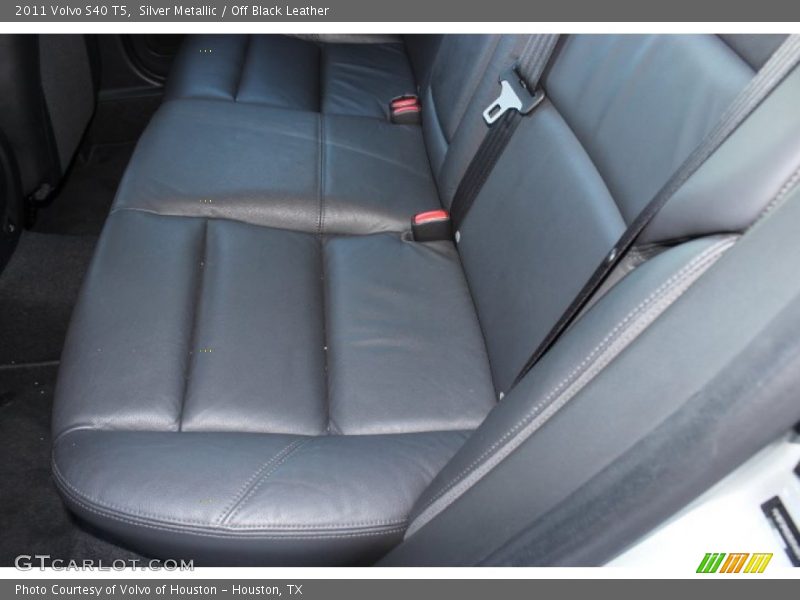 Silver Metallic / Off Black Leather 2011 Volvo S40 T5