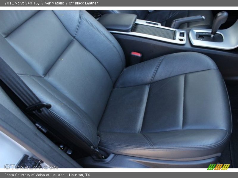 Silver Metallic / Off Black Leather 2011 Volvo S40 T5