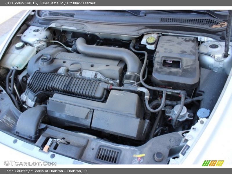 Silver Metallic / Off Black Leather 2011 Volvo S40 T5
