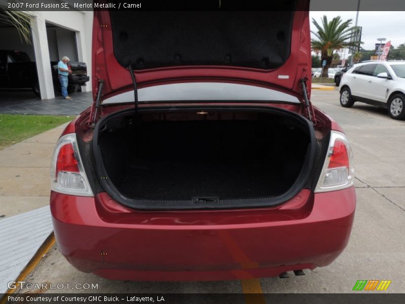 Merlot Metallic / Camel 2007 Ford Fusion SE