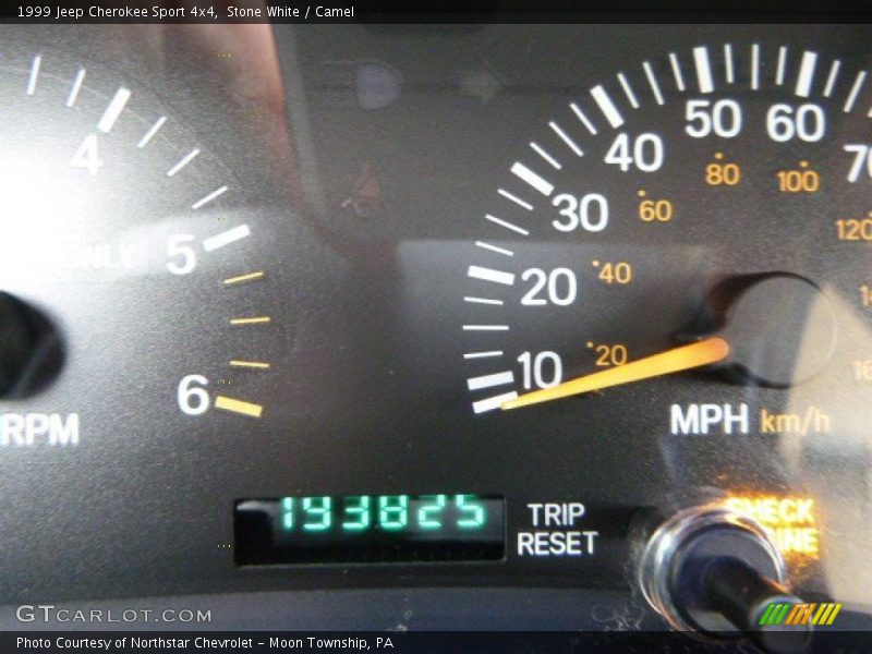 Stone White / Camel 1999 Jeep Cherokee Sport 4x4