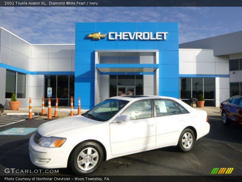 Diamond White Pearl / Ivory 2001 Toyota Avalon XL