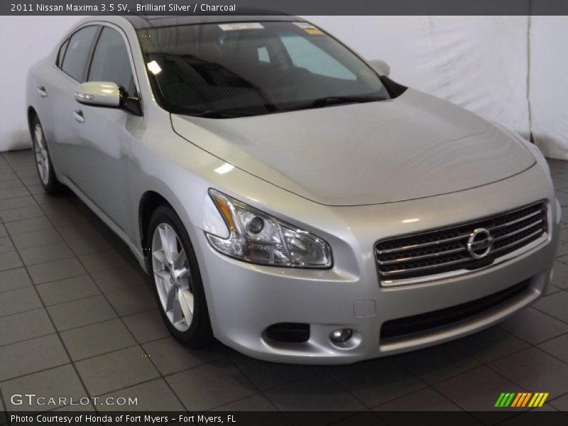 Brilliant Silver / Charcoal 2011 Nissan Maxima 3.5 SV