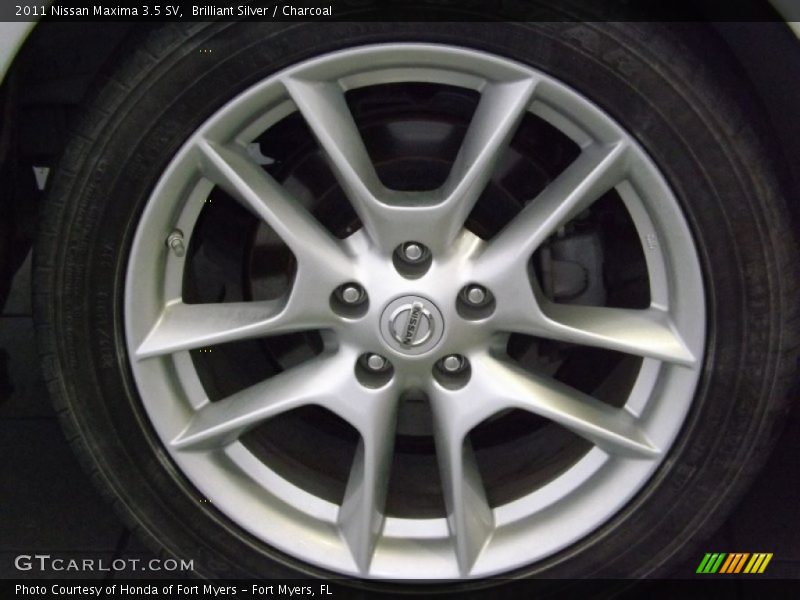 Brilliant Silver / Charcoal 2011 Nissan Maxima 3.5 SV