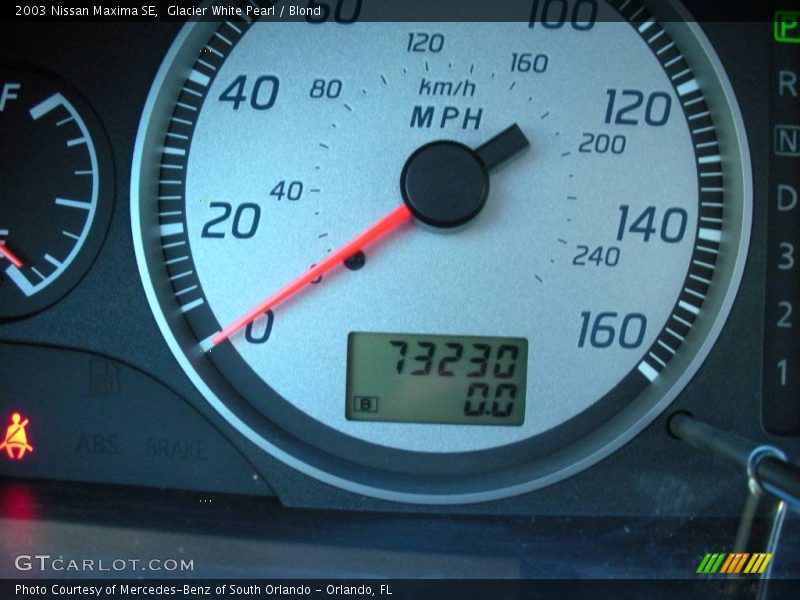 Glacier White Pearl / Blond 2003 Nissan Maxima SE