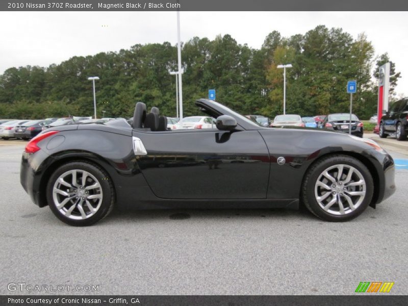 Magnetic Black / Black Cloth 2010 Nissan 370Z Roadster