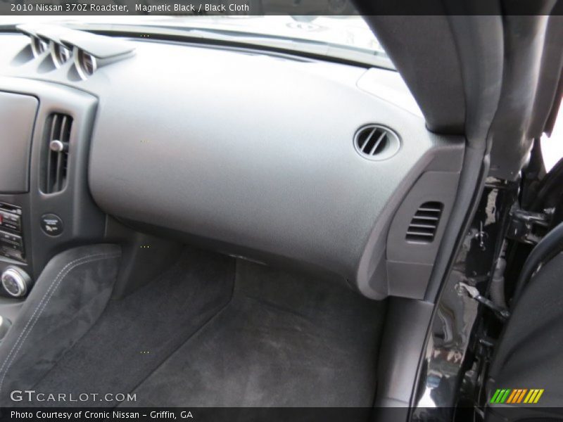 Magnetic Black / Black Cloth 2010 Nissan 370Z Roadster