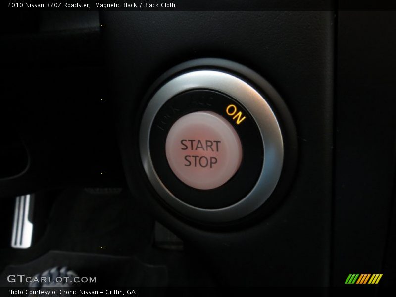 Magnetic Black / Black Cloth 2010 Nissan 370Z Roadster
