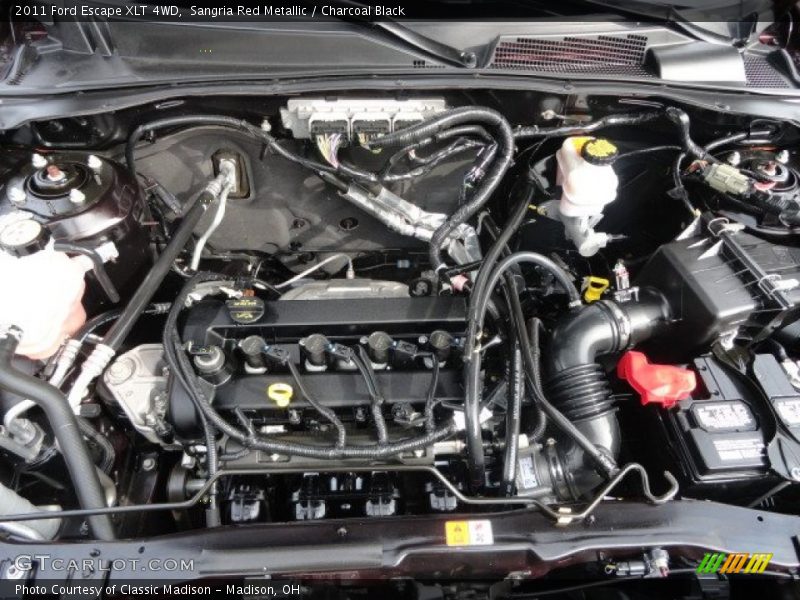 Sangria Red Metallic / Charcoal Black 2011 Ford Escape XLT 4WD