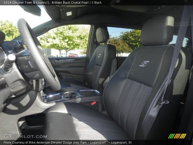 Front Seat of 2014 Town & Country S