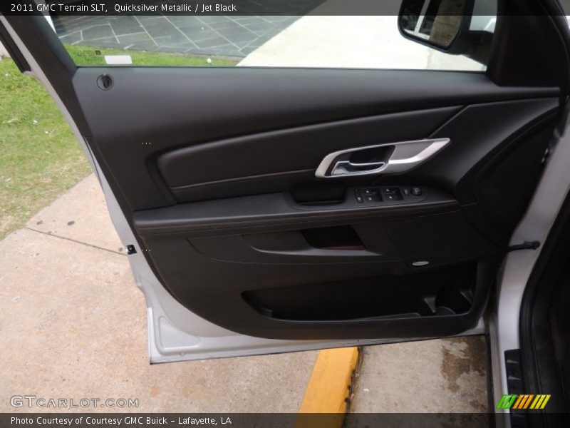 Quicksilver Metallic / Jet Black 2011 GMC Terrain SLT