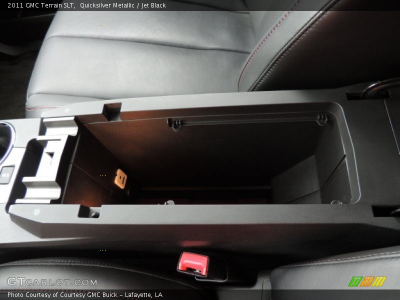 Quicksilver Metallic / Jet Black 2011 GMC Terrain SLT