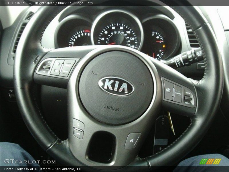Bright Silver / Black Soul Logo Cloth 2013 Kia Soul +