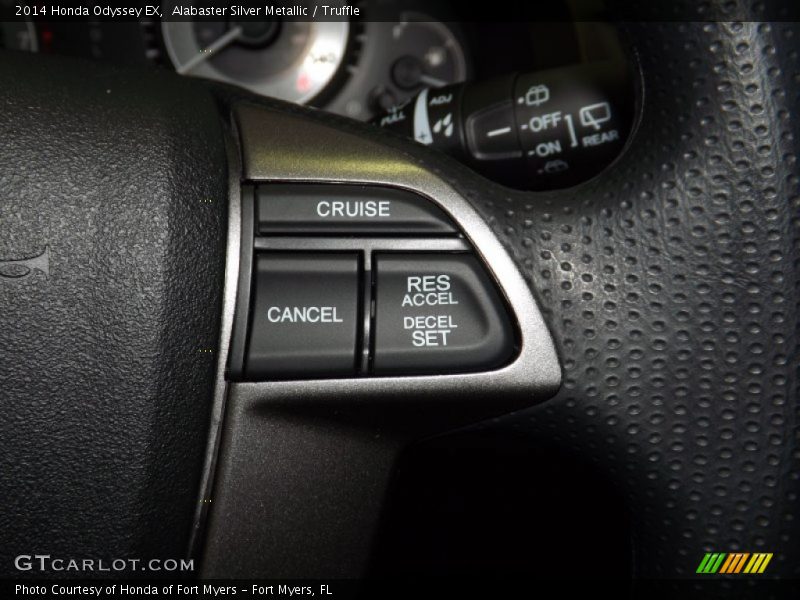 Alabaster Silver Metallic / Truffle 2014 Honda Odyssey EX