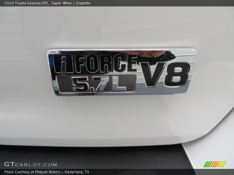 Super White / Graphite 2014 Toyota Sequoia SR5