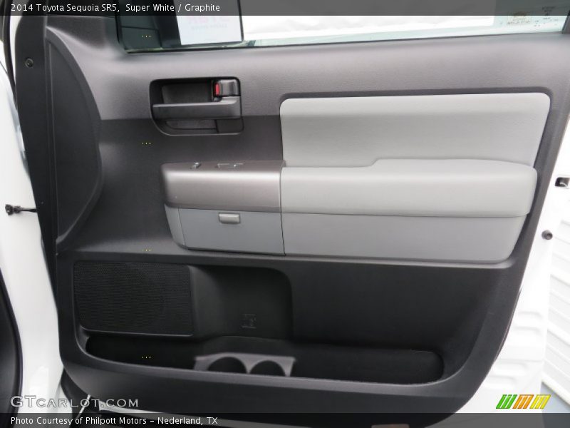 Super White / Graphite 2014 Toyota Sequoia SR5