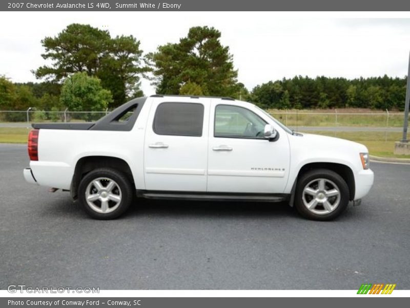 Summit White / Ebony 2007 Chevrolet Avalanche LS 4WD