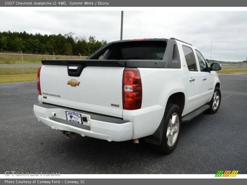 Summit White / Ebony 2007 Chevrolet Avalanche LS 4WD