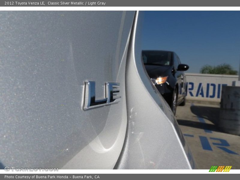 Classic Silver Metallic / Light Gray 2012 Toyota Venza LE
