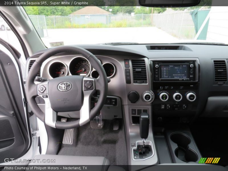 Dashboard of 2014 Sequoia SR5