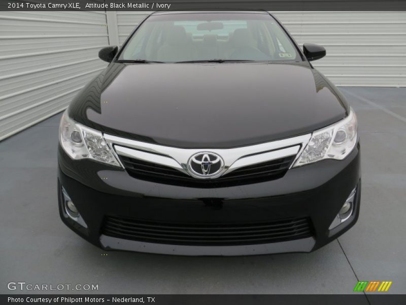 Attitude Black Metallic / Ivory 2014 Toyota Camry XLE