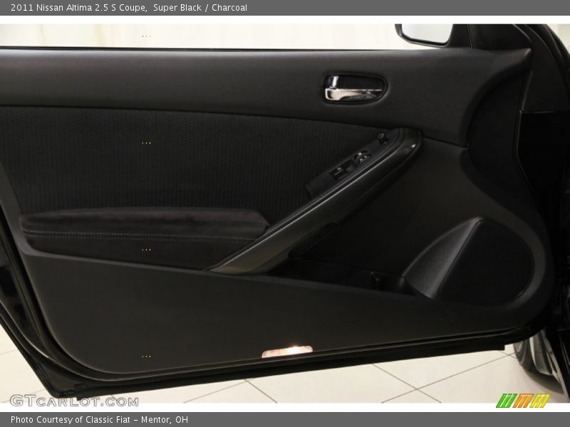 Super Black / Charcoal 2011 Nissan Altima 2.5 S Coupe