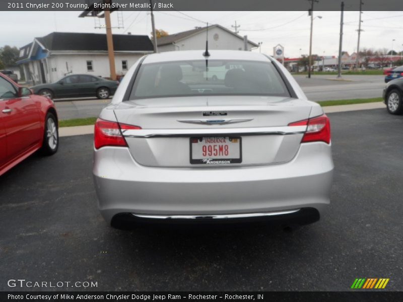 Bright Silver Metallic / Black 2011 Chrysler 200 Touring