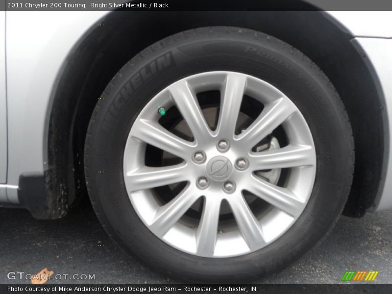 Bright Silver Metallic / Black 2011 Chrysler 200 Touring